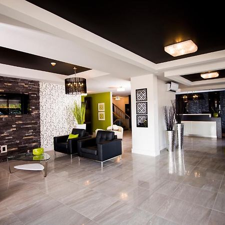 V Hotel & Suites Moncton Exterior foto